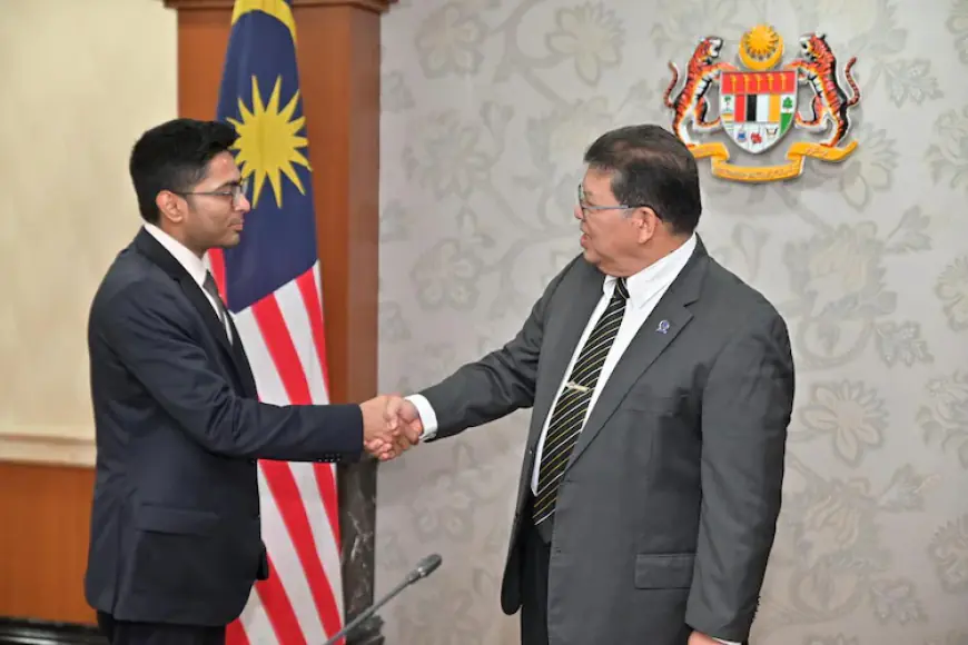 ਮਲੇਸ਼ੀਆ ’ਚ ਭਾਰਤ ਵਿਰੁੱਧ ਪਾਕਿਸਤਾਨ ਦਾ ਧਾਰਮਕ ਕਾਰਡ ਹੋਇਆ ਫ਼ਲਾਪ