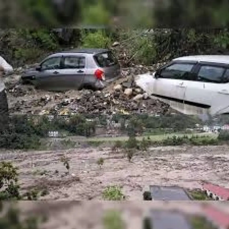 ਹਿਮਾਚਲ ਪ੍ਰਦੇਸ਼ ਵਿੱਚ ਆਏ ਹੜ੍ਹਾਂ ਕਾਰਨ ਕਾਂਗੜਾ ਵਿੱਚ 4 ਦੀ ਮੌਤ, 6 ਮਜ਼ਦੂਰ ਲਾਪਤਾ, ਕੁੱਲੂ ਵਿੱਚ 9 ਵਿਅਕਤੀ ਵਹੇ