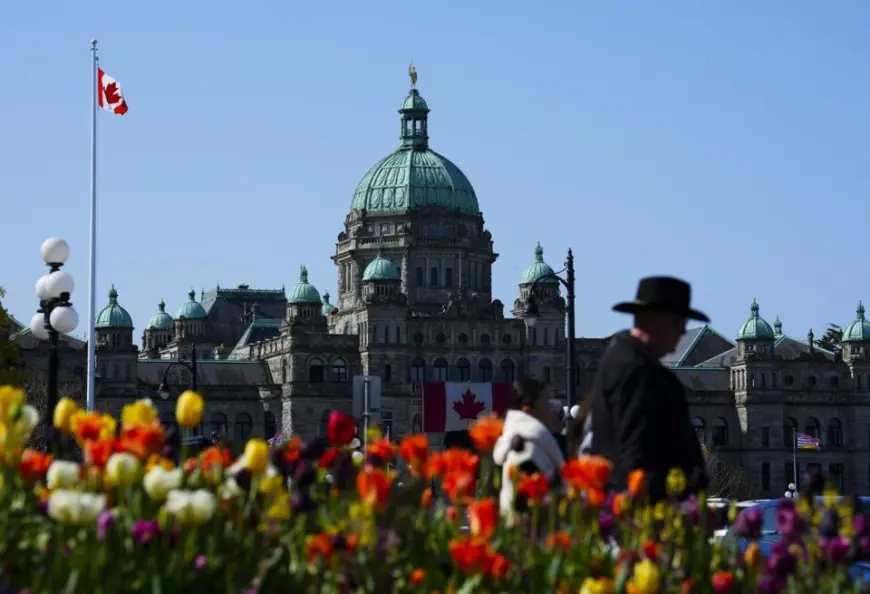 ਅਮਰੀਕੀ ਰਾਜ ਸੈਨੇਟਰ ਦੀ ਅਮਰੀਕਾ ਵਿੱਚ ਸ਼ਾਮਲ ਹੋਣ ਦੀ ਟਿਪਣੀ’ ਵਾਲੀ ਮੰਗ ਤੋਂ ਨਾਰਾਜ਼ ਬੀ.ਸੀ. ਵਿਧਾਇਕ