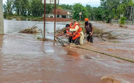 ਪ੍ਰਧਾਨ ਮੰਤਰੀ ਮੋਦੀ ਦੇ ਅੱਜ ਸੂਬੇ ਦੇ ਦੌਰੇ ’ਤੇ ਪੰਜਾਬ ਨੇ ਕੇਂਦਰ ਤੋਂ 20,000 ਕਰੋੜ ਰੁਪਏ ਦੇ ਹੜ੍ਹ ਰਾਹਤ ਪੈਕੇਜ ਦੀ ਕੀਤੀ ਮੰਗ 
