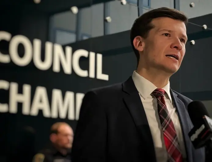 ਕੈਲਗਰੀ ਵਿੱਚ ਡਾਊਨਟਾਊਨ ਪੁਲਿਸ ਸਟੇਸ਼ਨ ਮੁੜ ਖੋਲ੍ਹਣ ਦੀ ਮੰਗ ਤੇਜ਼