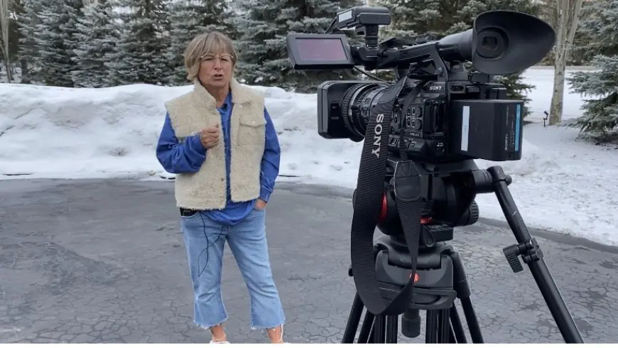 ਕੈਲਗਰੀ ਹਵਾਈ ਅੱਡੇ ‘ਤੇ ਯਾਤਰੀ ਲਗਭਗ 8 ਘੰਟੇ ਜਹਾਜ਼ ‘ਚ ਫਸੇ ਰਹੇ