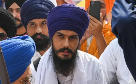 ਅੰਮ੍ਰਿਤਪਾਲ ਦੀ ਮਾਤਾ ਨੇ CM ਭਗਵੰਤ ਮਾਨ ਨੂੰ ਪੁੱਛਿਆ ਸਵਾਲ — “ਐਨਐਸਏ ਖਤਮ ਹੋਣ ਮਗਰੋਂ ਪੰਜਾਬ ਕਿਉਂ ਨਹੀਂ ਲਿਆਉਂਦੇ?”