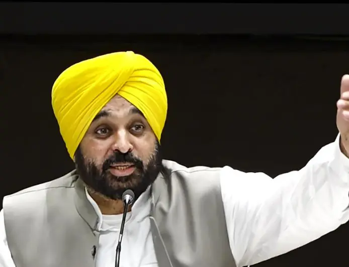 ਪੰਜਾਬ ਵਿੱਚ ਪ੍ਰਾਈਵੇਟ ਸਕੂਲਾਂ ਦੀ ਫੀਸ ਵਾਧੇ ’ਤੇ ਲੱਗੇਗੀ ਰੋਕ, 5 ਫੀਸਦੀ ਤੋਂ ਵੱਧ ਵਾਧਾ ਨਹੀਂ ਹੋਵੇਗਾ: ਭਗਵੰਤ ਮਾਨ