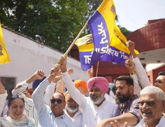 2027 ਚੋਣਾਂ ਤੋਂ ਪਹਿਲਾਂ ਪੰਜਾਬ ਵਿੱਚ ਡਿਜ਼ੀਟਲ ਨਿਊਜ਼ ਪਲੇਟਫਾਰਮਾਂ ਦੀ ਬਾਹਰ