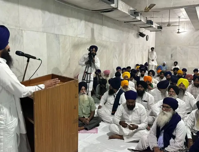 ਬੇਅਦਬੀ ਵਿਰੋਧੀ ਕਾਨੂੰਨ ਦੇ ਮਾਮਲੇ ’ਚ ਅਕਾਲ ਤਖ਼ਤ ਵੱਲੋਂ ਪੰਜਾਬ ਦੇ ਸਿੱਖ ਮੰਤਰੀਆਂ ਤੇ ਵਿਧਾਇਕਾਂ ਨੂੰ ਤਲਬ