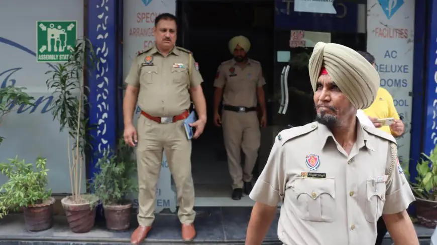 ਪੰਜਾਬ ਦੇ ਸਰਹੱਦੀ ਜ਼ਿਲ੍ਹਿਆਂ ‘ਚ ਖੂਨੀ ਘਟਨਾਵਾਂ ਦਾ ਸਿਲਸਿਲਾ ਜਾਰੀ, ਗੈਂਗਸਟਰ ਤੇ ਤਸਕਰੀ ਨੈੱਟਵਰਕਾਂ ‘ਤੇ ਉਠੇ ਸਵਾਲ